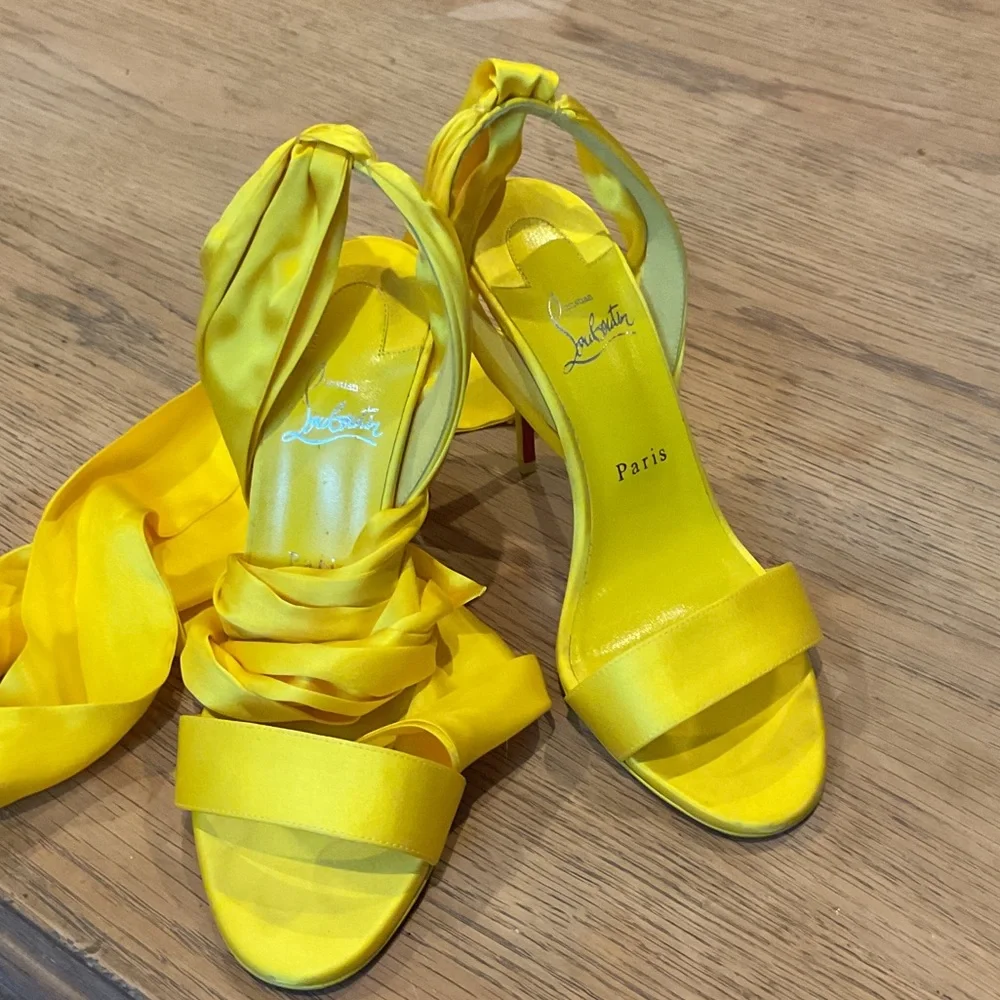 Christian Louboutin Bright Yellow Heels - Picture 1 of 3